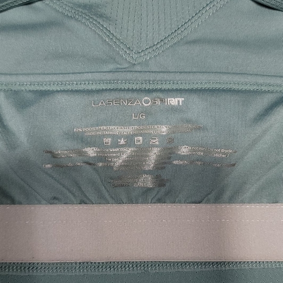 Workout Tank, Built-in Bralette - Picture 10 of 11